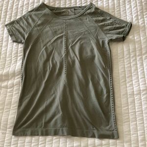 Athleta Short Sleeve Top - Army Green